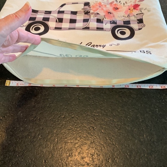 Pillow shams farmhouse decor matching set black and white gingham cut flowers - Picture 5 of 10